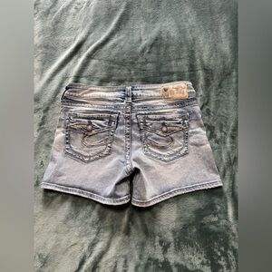 Silver Jeans Tuesday Shorts